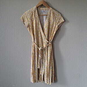 Old Navy Floral Yellow and White Wrap Dress Size Small